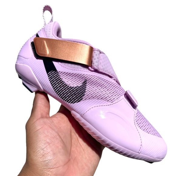 pink nike superrep cycle